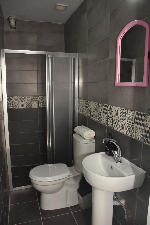 Oerge Suit Apart Hotel Istanbul Ngoại thất bức ảnh
